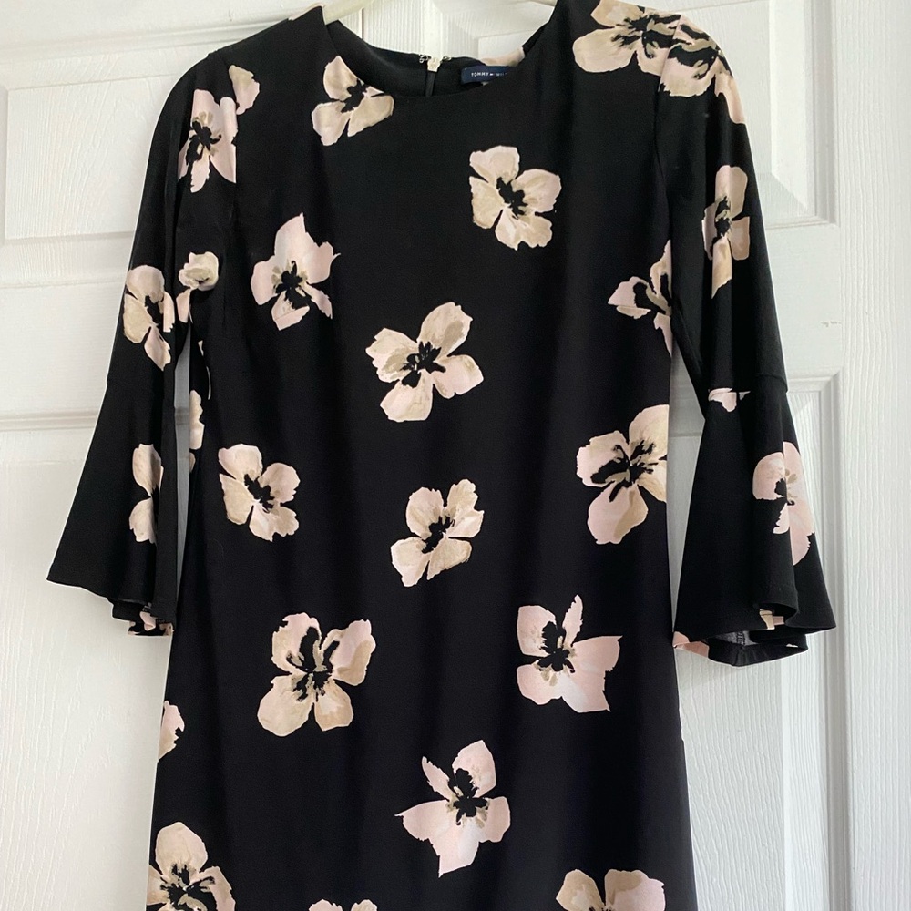 Tommy Hilfiger dress size 6P only used once
